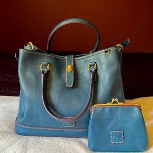 EUC D&B Florentine Perry satchel in denim w/ matching Florentine kisslock!!!
